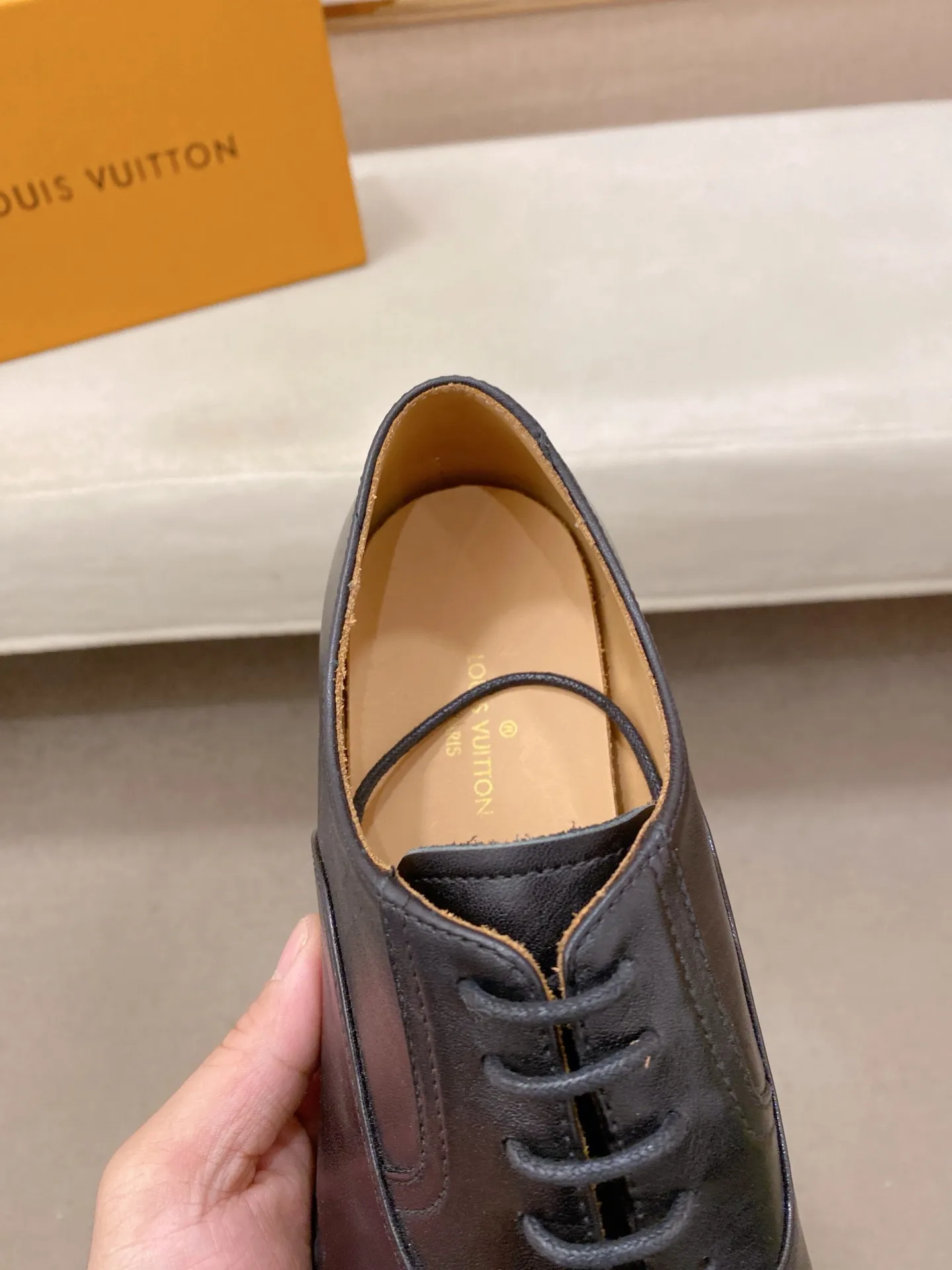 Men's men's shoes 💰 520💰⚡️New models on the market⚡️ Louis Vuitton (Louis Vuitton/LV) casual, business formal wear! Made with pure Italian craftsmanship, the upper is made of first-layer cowhide, which is full of texture! The lining is cowhide and the original rubber leather shoe outsole. The style is atmospheric and comfortable! Positive code 38-44
